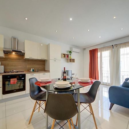 Sapphire Court 2 Bedroom Apartments By Shortletsmalta Sliema Exteriér fotografie