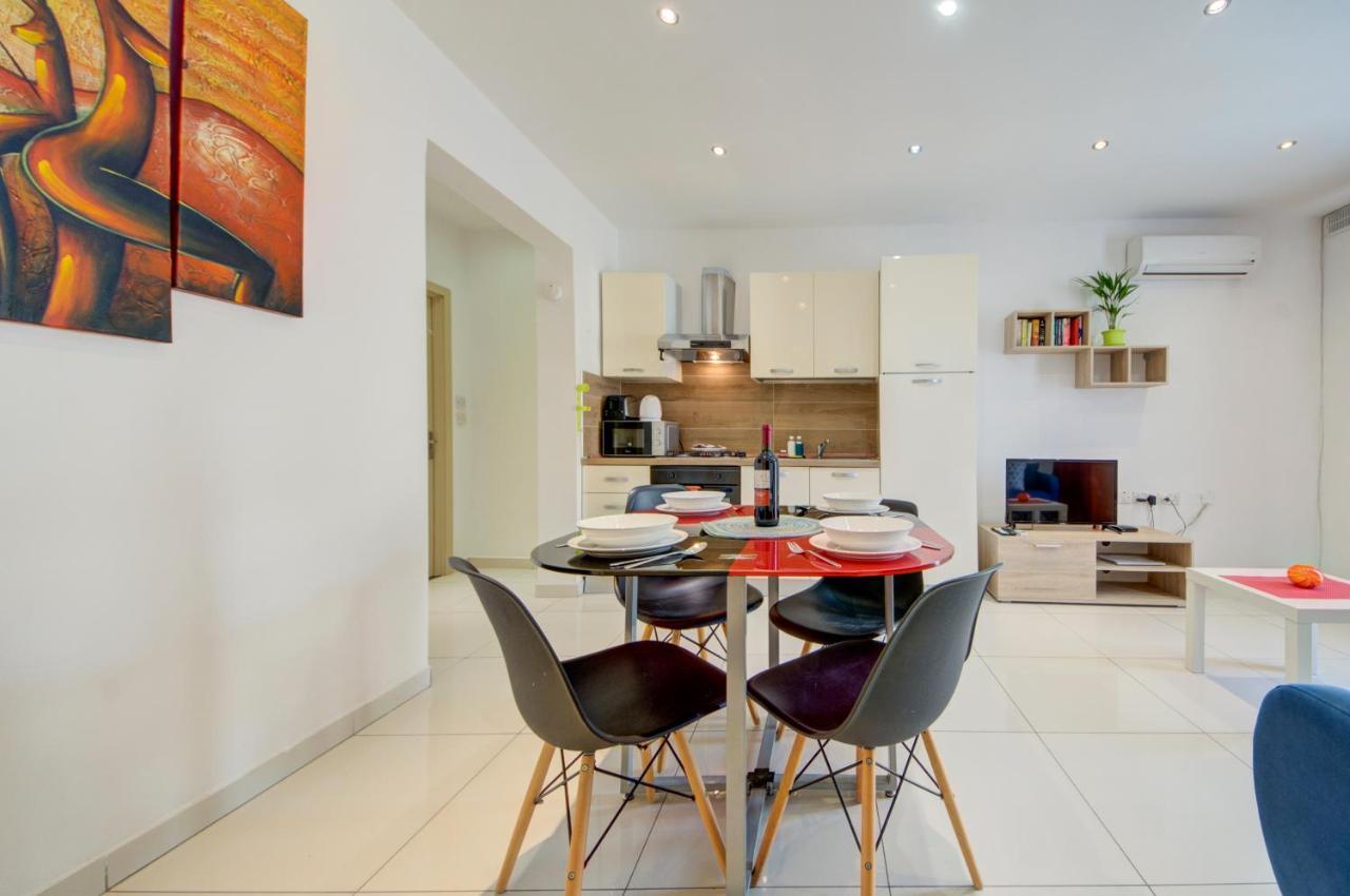 Sapphire Court 2 Bedroom Apartments By Shortletsmalta Sliema Exteriér fotografie