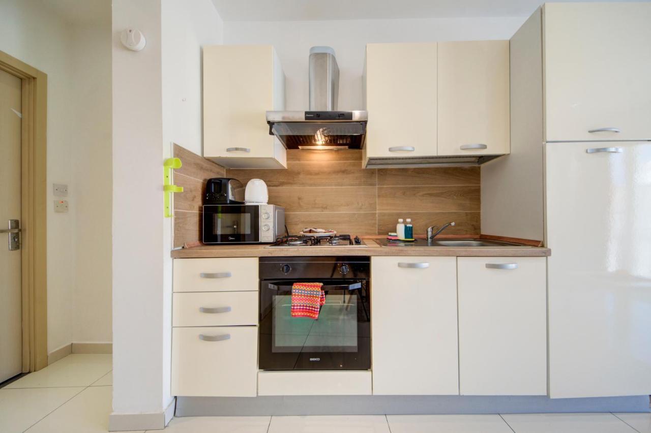 Sapphire Court 2 Bedroom Apartments By Shortletsmalta Sliema Exteriér fotografie